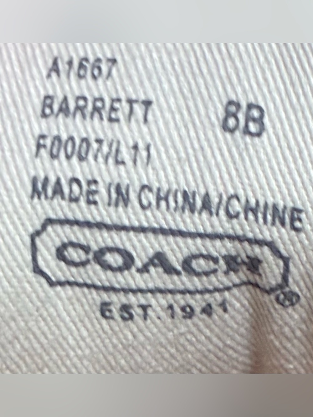 Coach Barrett Sneakers Feat. Signature C in silver/Peach - Picture 3 of 7